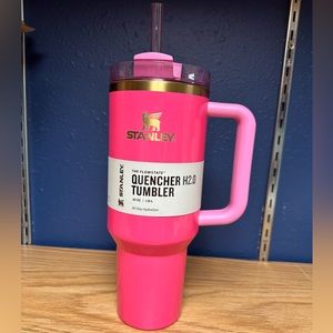 New Stanley Pink Paradise Tumbler 40oz